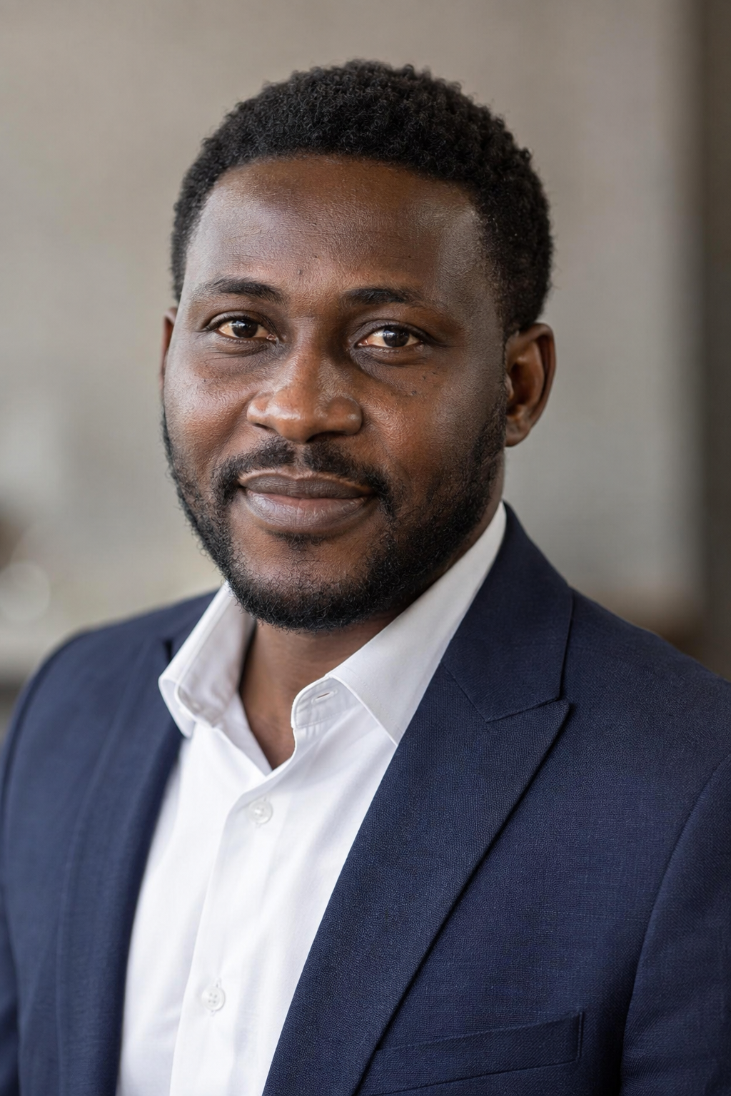 Portrait of Tomi Ojo